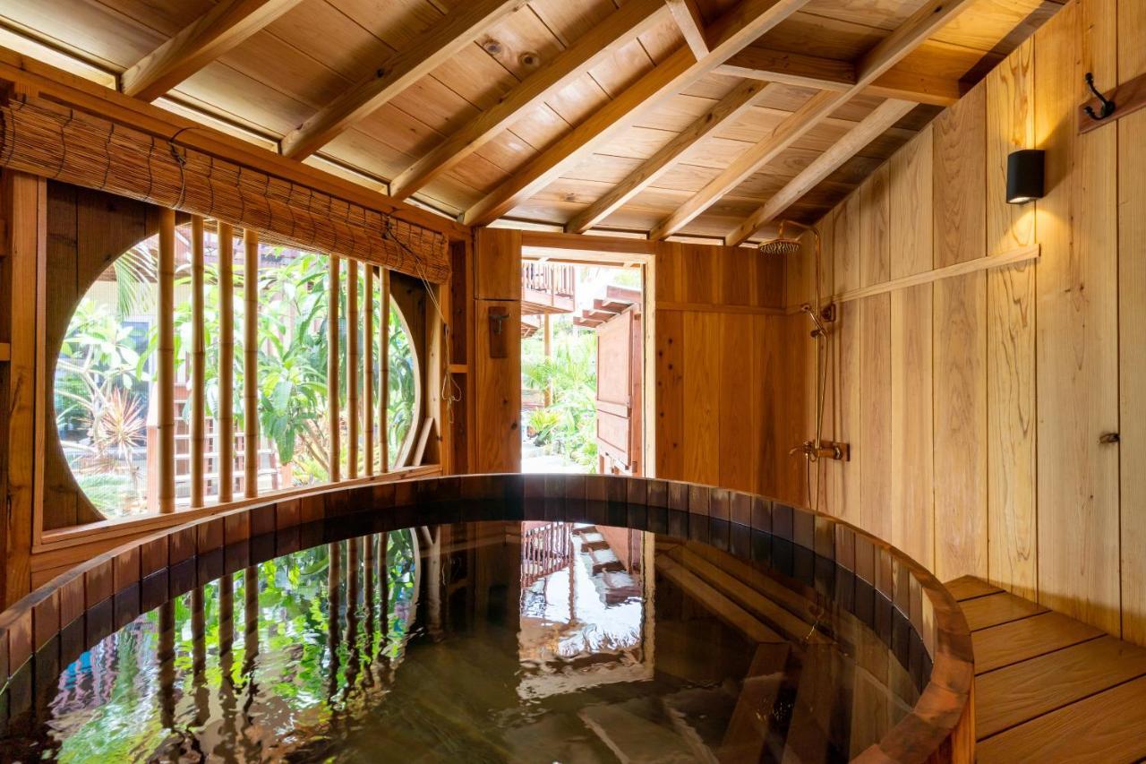 Island Breeze - Round House With Bbq - Wooden Hot Tub - Beach Onna Eksteriør bilde